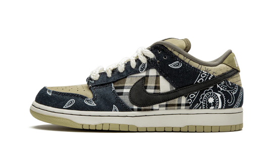 NIKE SB DUNK LOW TRAVIS SCOTT