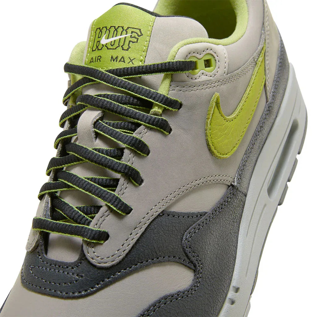 NIKE AIR MAX 1 SP X HUF