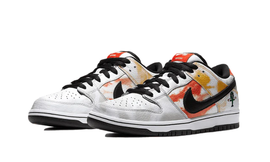 NIKE SB DUNK LOW RAYGUN TIE-DIE BLANCO