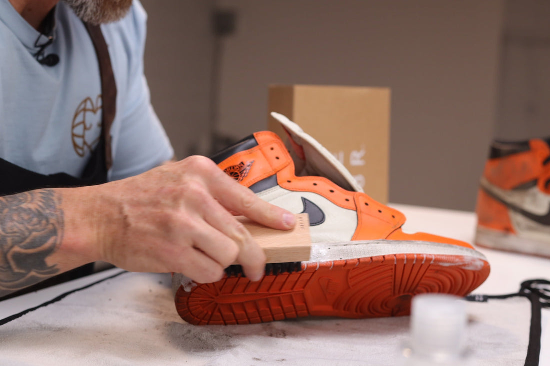 Cómo cuidar tus sneakers para que duren años: Guia Completa