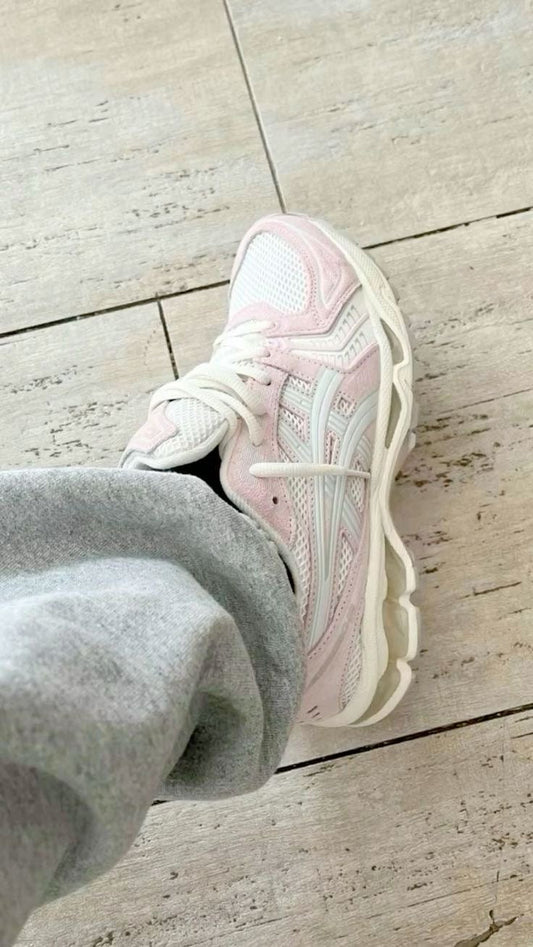 Tendencias Sneakers 2024/2025: Asics y New Balance Dominan el Streetwear - JEFA SNEAKERS MADRID