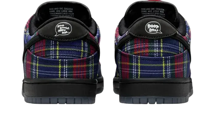 NIKE SB DUNK LOW NARDWUAR