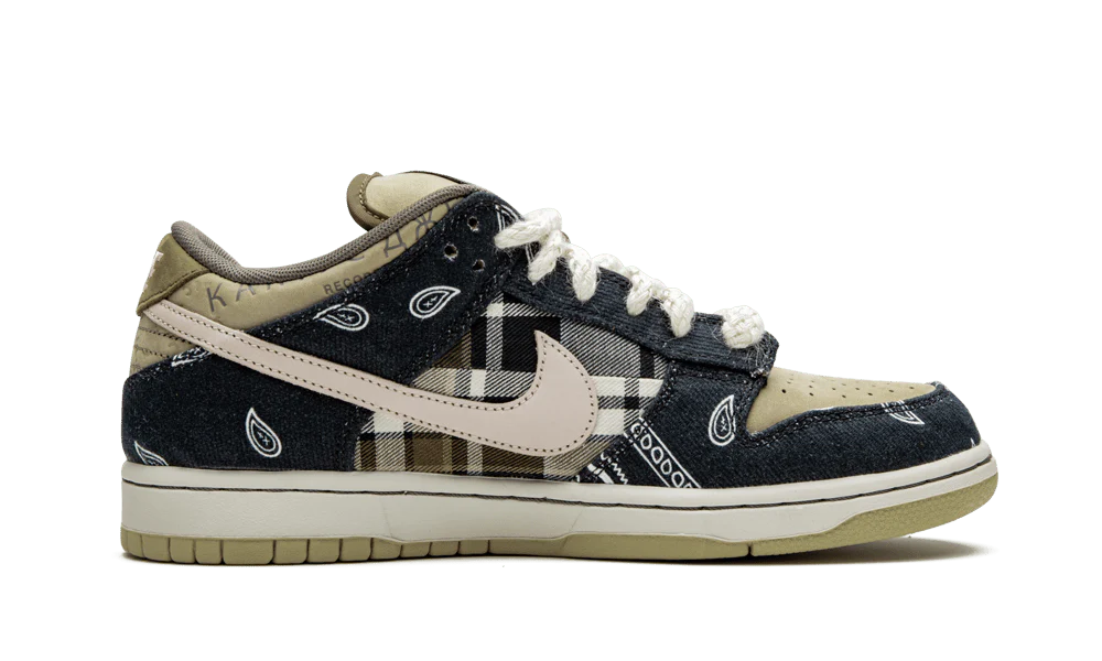 NIKE SB DUNK LOW TRAVIS SCOTT