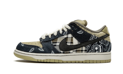 NIKE SB DUNK LOW TRAVIS SCOTT