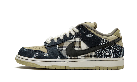 NIKE SB DUNK LOW TRAVIS SCOTT