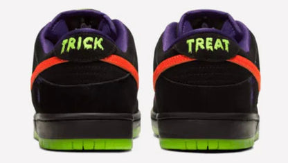 NIKE SB DUNK LOW NIGHT OF MISCHIEF HALLOWEEN ( SPECIAL BOX )