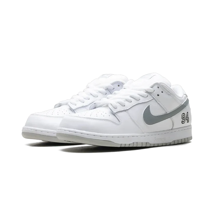 NIKE SB DUNK LOW SUPREME 94 WHITE METALIC SYLVER