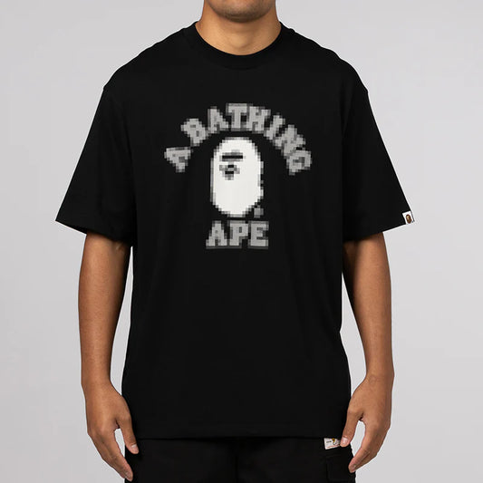 A BATHING APE PIXEL CAMISETA RELAXED FIT NEGRO
