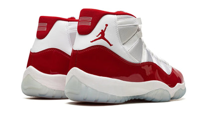 AIR JORDAN 11 RETRO CHERRY 2022 - JEFA SNEAKERS MADRIDzapatillas