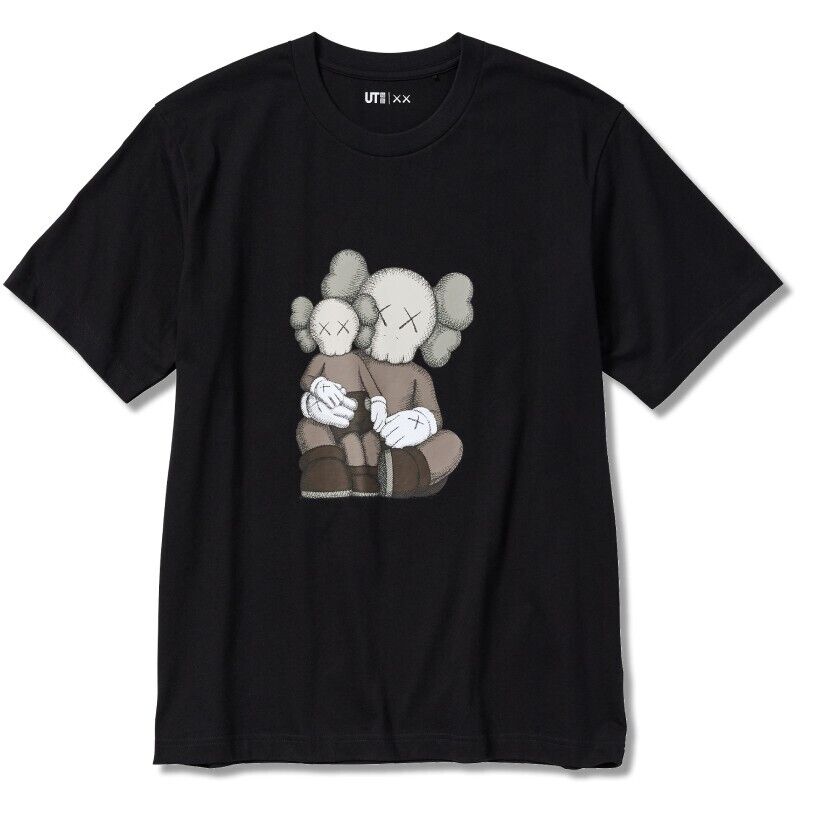 CAMISETA NEGRA KAWS UNIQLO BBF - JEFA SNEAKERS MADRIDCAMISETAS