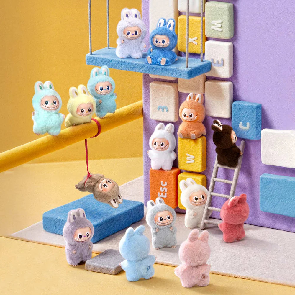 LABUBU THE MONSTERS PIN FOR LOVE A - M POP MART