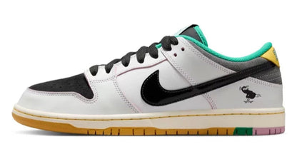 NIKE SB DUNK LOW CSFE