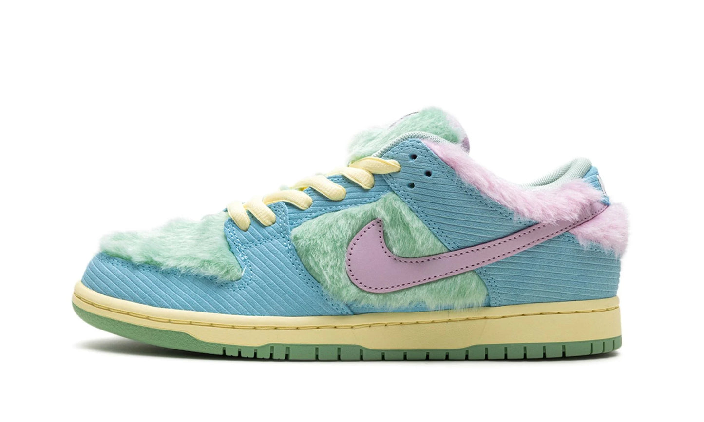 NIKE SB DUNK LOW VERDY VISTY