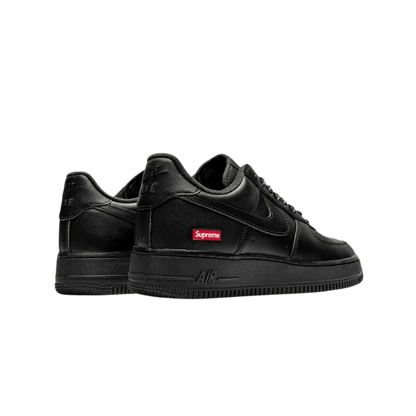 NIKE AIR FORCE 1 LOW  SUPREME NEGRO